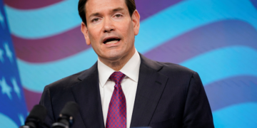 Governo Trump assina acordo de cooperação com Paraguai que prevê atuação de militares dos EUA no país