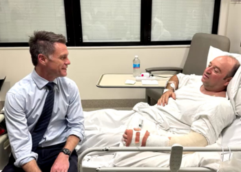 O que se sabe sobre herói que tomou arma de atirador na Austrália