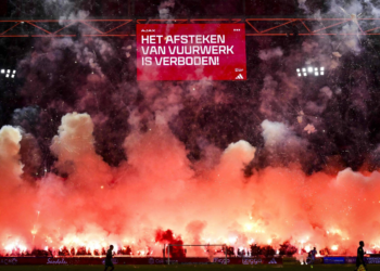 'É proibido soltar fogos de artifício'; pedido feito e ignorado, e não é aqui