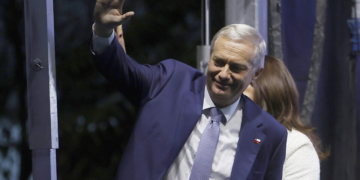 Irmã do novo presidente do Chile pode se tornar santa católica 