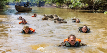 Invadir a Venezuela por terra seria uma decisão imprudente dos EUA