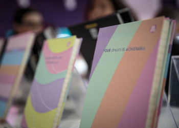 Papelarias veem alta em venda de planners e agendas, impulsionada por jovens que buscam desacelerar