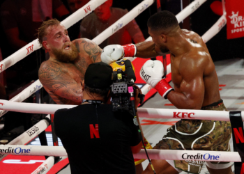 Boxeador britânico Anthony Joshua sofre acidente de carro na Nigéria