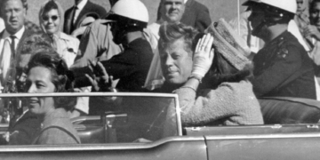 'Maldição Kennedy': morte de neta de JFK reaviva dramas da família; relembre