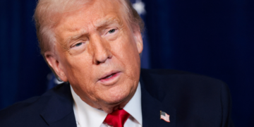 EUA impõem sanções ao Irã e Venezuela por venda de drones militares e mísseis