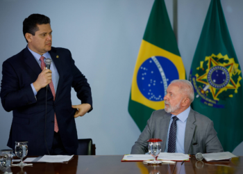 Governo Lula vê brecha para realinhar relação com Senado após decisão de Gilmar sobre impeachment