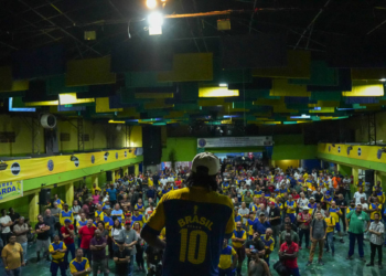 Sindicato dos Correios em SP aprova indicativo de greve e convoca ato em Brasília