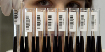 O que acontece com seus dados genéticos se a empresa de testes de DNA falir?