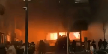 'Em questão de segundos, todo o teto estava em chamas': os relatos de sobreviventes do incêndio que matou dezenas na Suíça