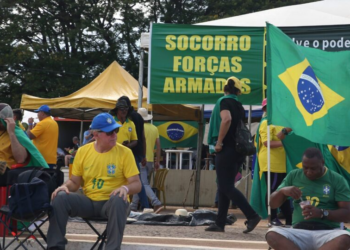 A direita à espera da próxima bala de prata 