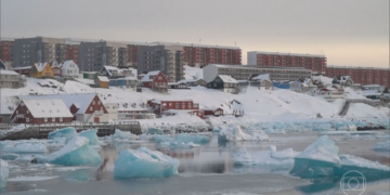 EUA estudam oferecer até US$ 100 mil a habitantes da Groenlândia para anexar ilha, diz agência