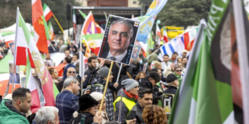 Do golpe de 1953 aos protestos de 2026: os ciclos de opressão no Irã