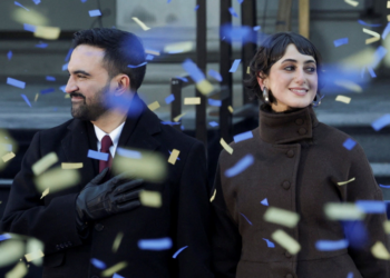 Novo prefeito diz que Nova York será 'exemplo para o mundo' e promete governar como 'socialista democrático'