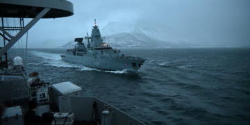 Rússia repudia envio de tropas da Otan à Groenlândia e reclama de 'militarização acelerada' no Ártico