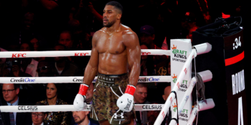 Motorista de Anthony Joshua é indiciado por direção perigosa e falta de habilitação após acidente na Nigéria