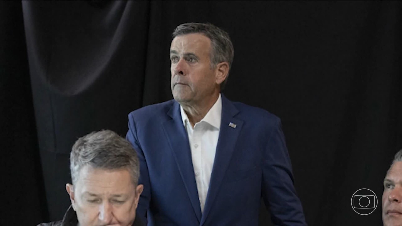 Diretor da CIA vai até a Venezuela e se reúne com a nova presidente do país