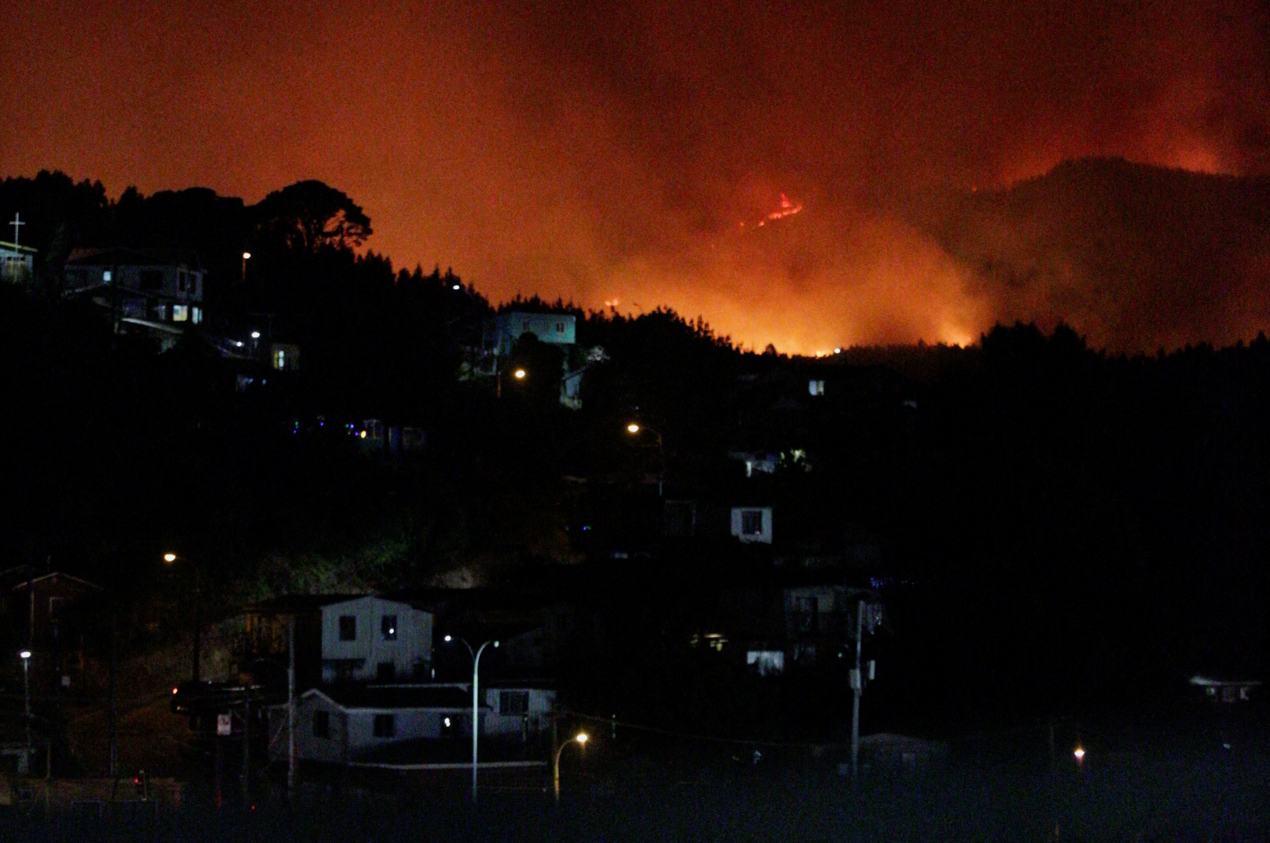 Chile decreta estado de catástrofe por incêndios no sul do país