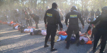 Policiais são mortos, presos fazem motim e aulas são canceladas em dia de violência na Guatemala