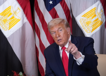 Trump busca ativamente mudança de regime em Cuba até o fim do ano, diz jornal