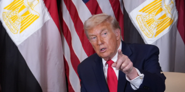 Trump busca ativamente mudança de regime em Cuba até o fim do ano, diz jornal