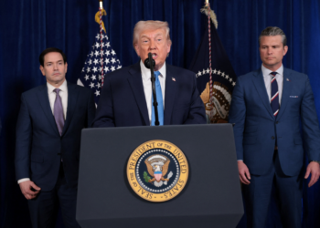 Parlamentares democratas acusam Trump de enganar Congresso antes de ofensiva contra a Venezuela