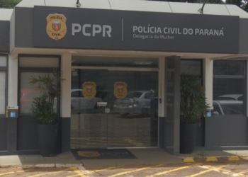 "Último dia de vida": namorado ameaçou jovem que pulou de carro com bebê no PR