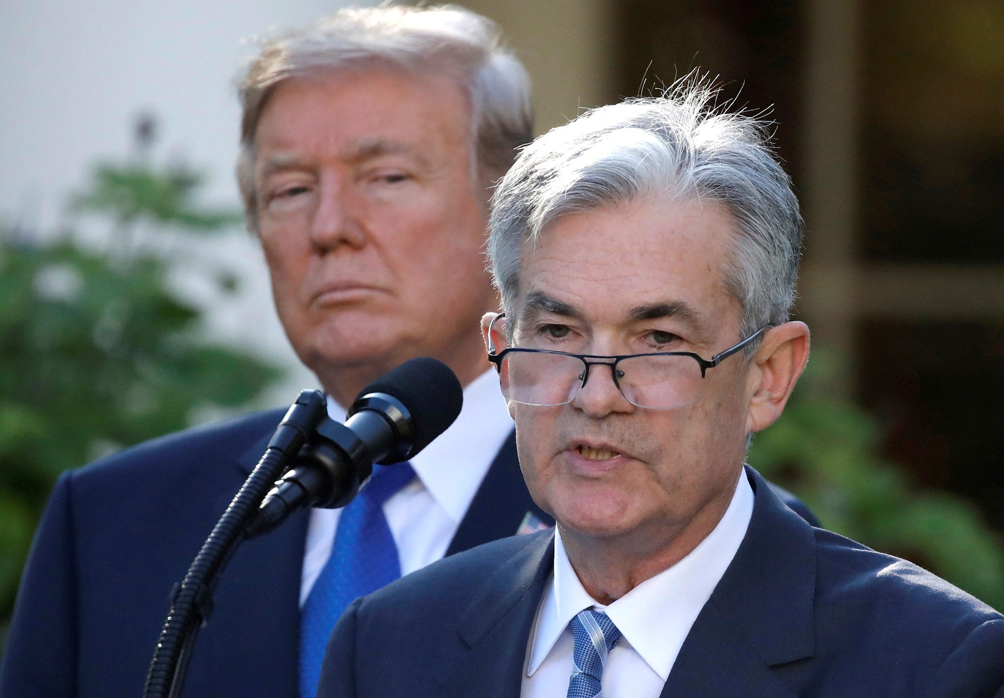 Independência em xeque? Como o Fed e outros 4 bancos centrais enfrentam a pressão política