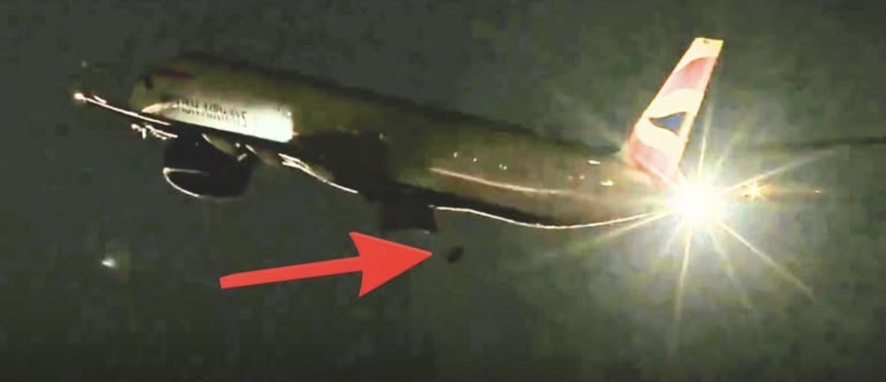 VÍDEO: Pneu de avião da British Airways cai do trem de pouso logo após decolagem em Las Vegas