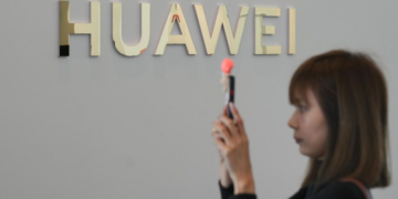 Por que a Huawei, gigante chinesa da tecnologia, está em apuros
