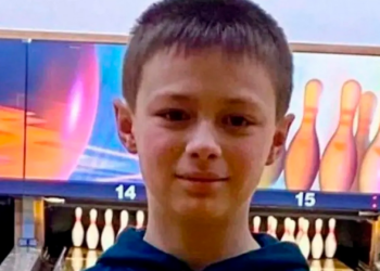 Adolescente de 15 anos confessa assassinato de menino de 12 no Reino Unido