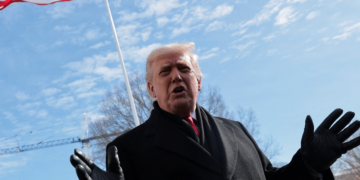 Trump afirma que não vai retirar agentes de imigração de Minnesota: 'De jeito nenhum'