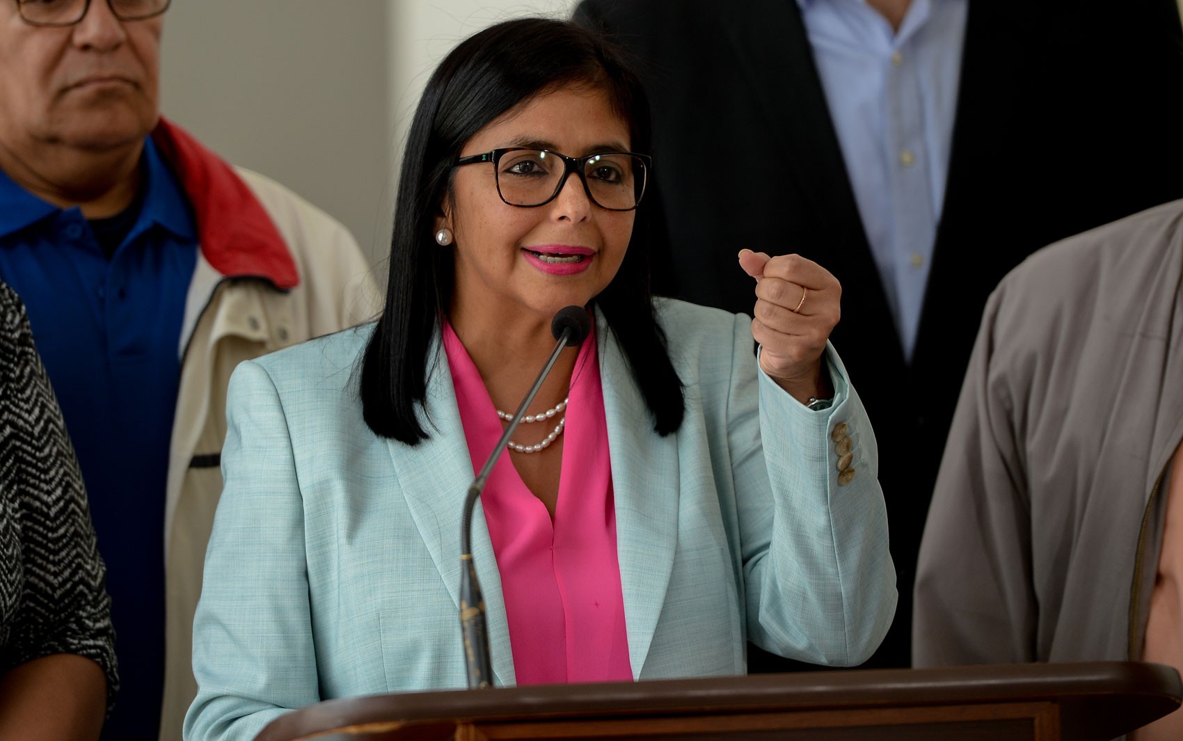Trump preferiu pragmatismo à coerência ao optar por Delcy Rodríguez como interlocutora da transição venezuelana