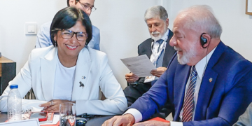 Lula conversou com vice de Maduro logo após prisão do ditador, diz Planalto