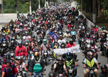 Aos 90 anos, salário mínimo enfrenta desafio da uberização