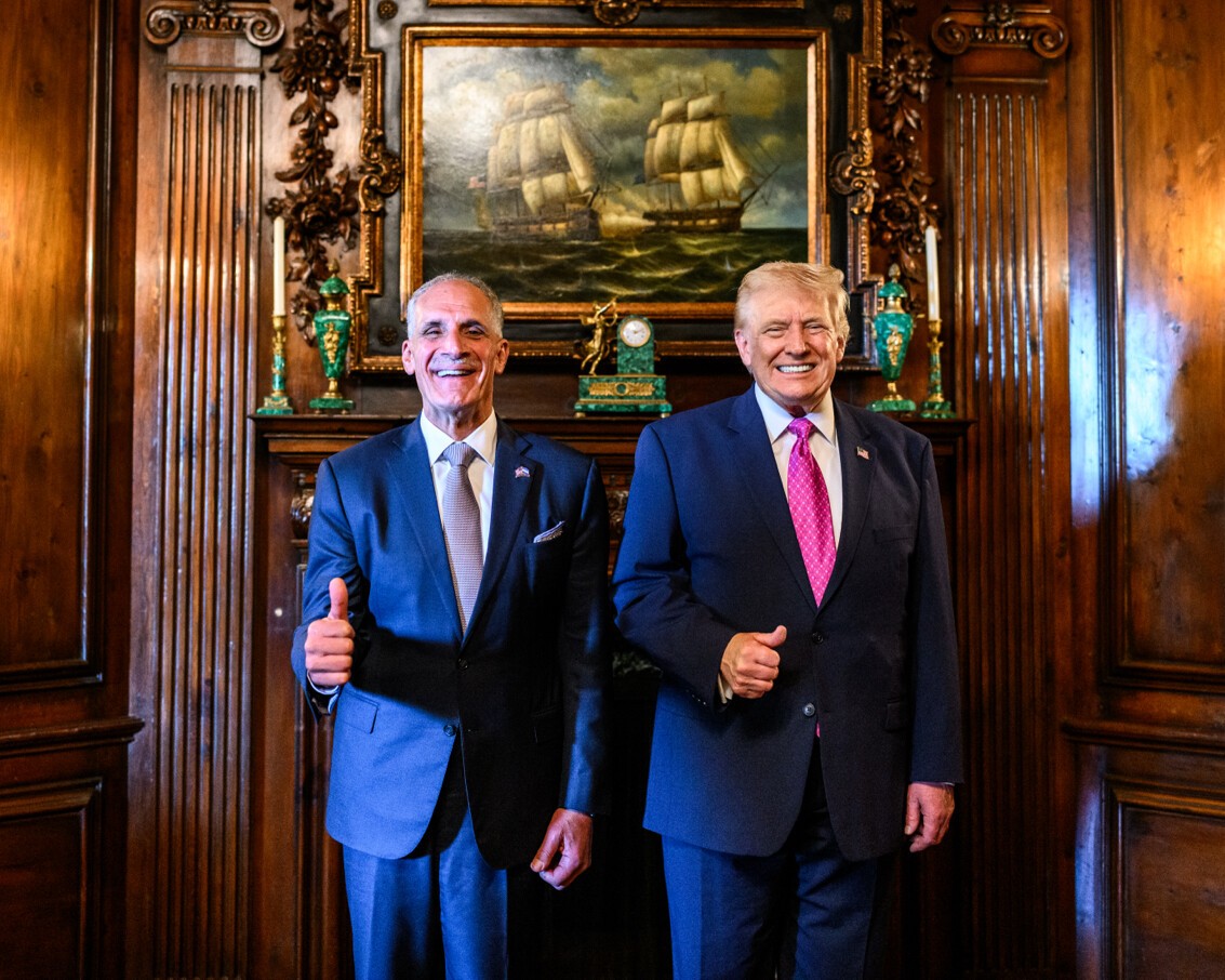 Trump se encontra com o presidente de Honduras e afirma que 'trabalham juntos no combate às drogas e imigrantes ilegais'