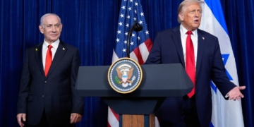 O premiê de Israel, Benjamin Netanyahu, vai se reunir com Trump nesta semana para pressionar por um acordo com o Irã muito mais amplo