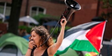 Como é possível solucionar o viés político na ciência