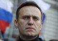 Quem era Alexei Navalny, opositor russo que morreu intoxicado com veneno de rãs da América do Sul