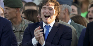 Sindicatos da Argentina anunciam greve geral contra reforma trabalhista de Milei