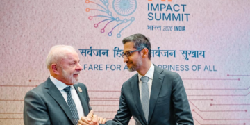 Em discurso na cúpula sobre o impacto da IA, Lula destaca a dualidade da tecnologia e defende a regulamentação das big techs