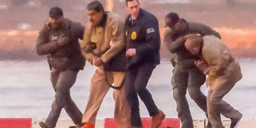 É #FAKE vídeo de Maduro tomando 'banho de sol' em presídio nos EUA; cena foi criada por IA