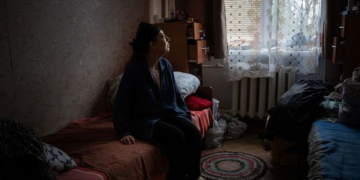 Mulheres ucranianas chegam ao limite após quatro anos de guerra