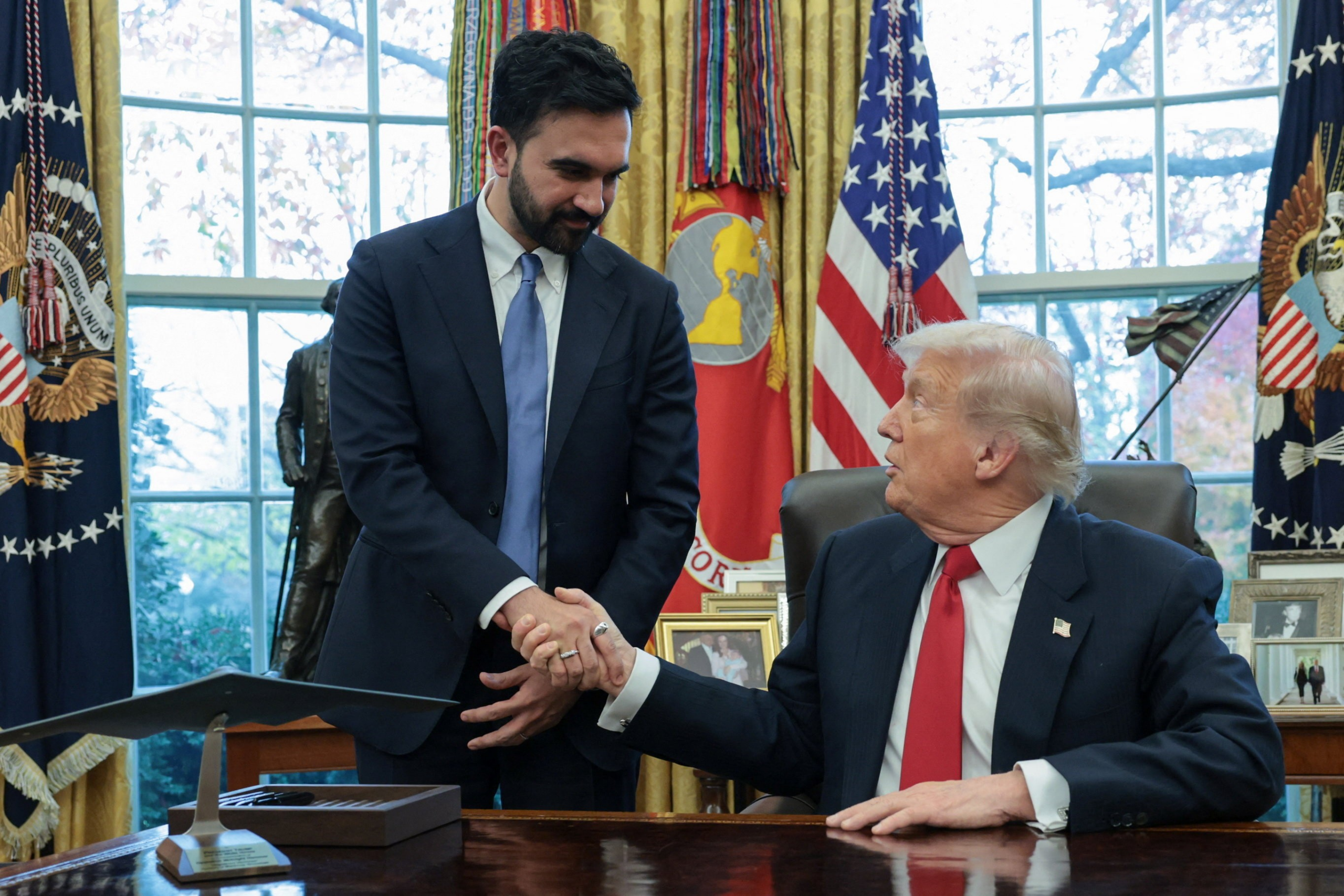 Prefeito de Nova York pede US$ 21 bilhões a Trump para residências e infraestrutura