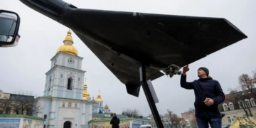 Zelensky diz que 11 países pediram ajuda à Ucrânia para combater drones do Irã