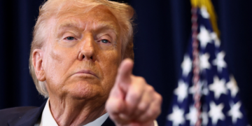 Trump sobre Cuba: 'Pode ser uma tomada de controle amigável ou não'