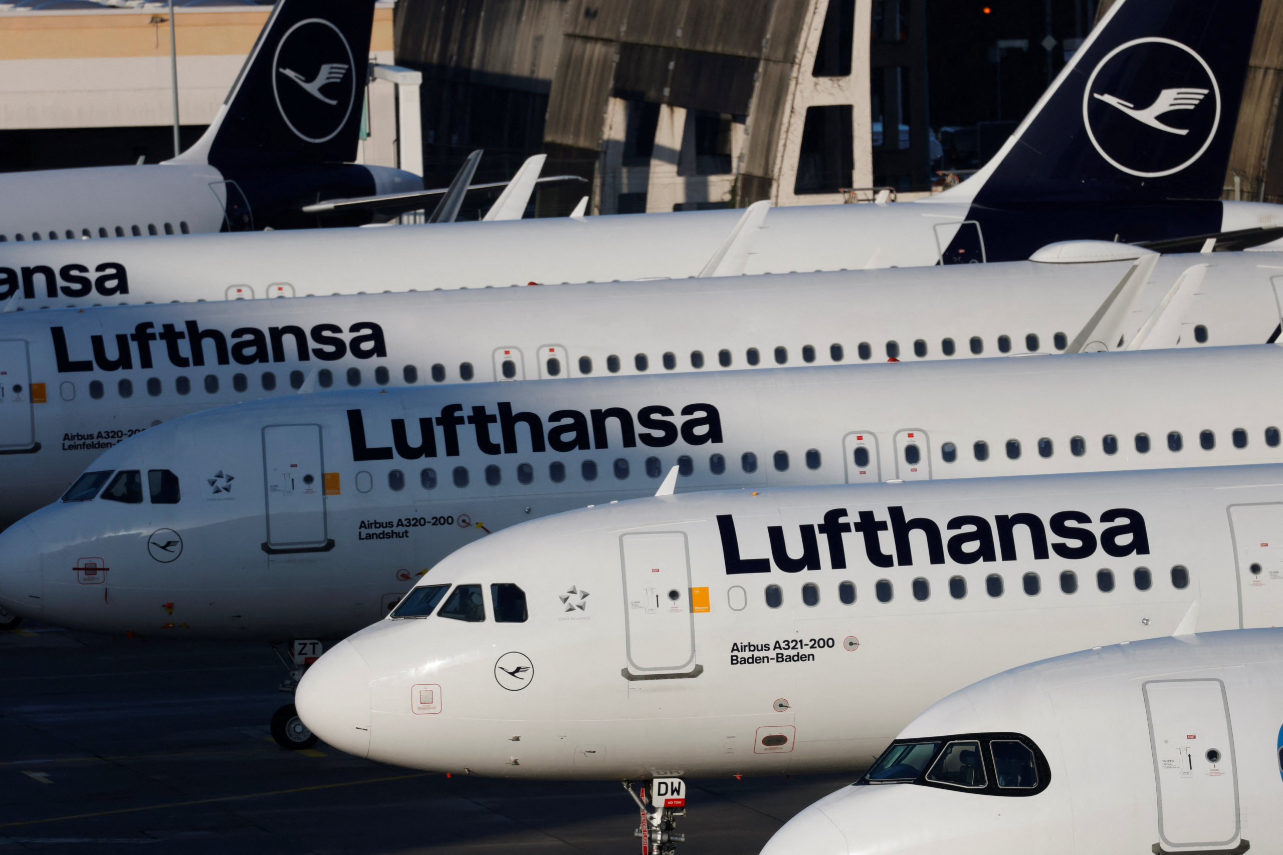 Greve da Lufthansa cancela voos para o Brasil