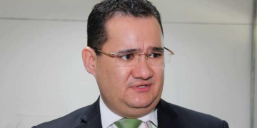 Justiça condena escola "fantasma" em Cuiabá por venda de diplomas falsos para cinco estados