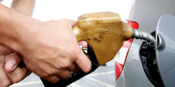 Brasil estuda elevar mistura de etanol na gasolina para 35%; testes técnicos são iniciados