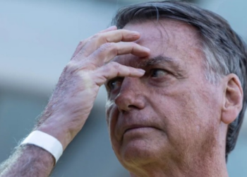 Bolsonaro inicia tratamento odontológico em UTI e segue sem previsão de alta