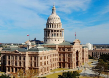 Por que a Justiça dos EUA suspendeu uma lei contra o capitalismo woke?